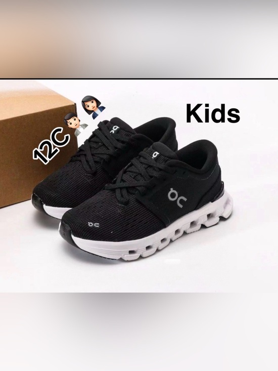 On Running Other - On Running Kids cloud X 4 Black and White Cloud-inspired
Sneakers (Size 12C)